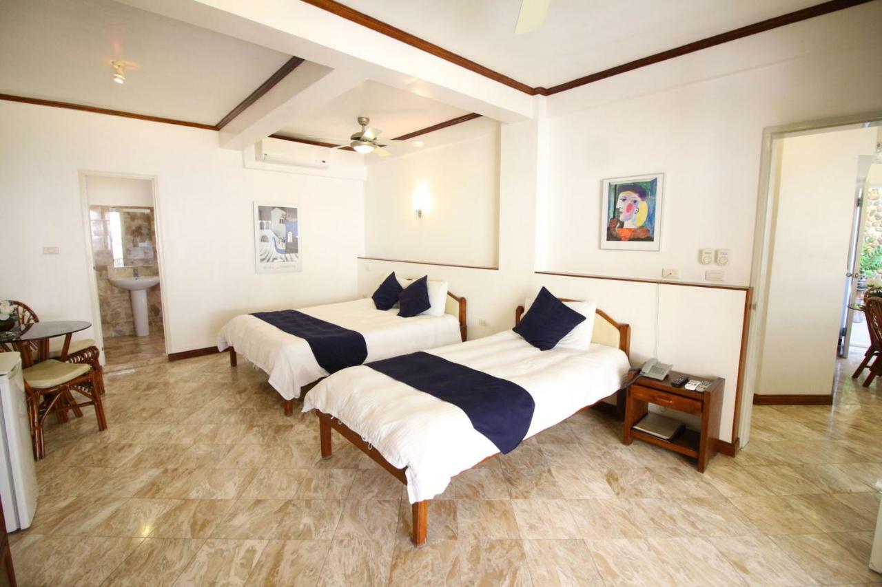 Mermaid Resort And Dive Center بويرتو غاليرا المظهر الخارجي الصورة