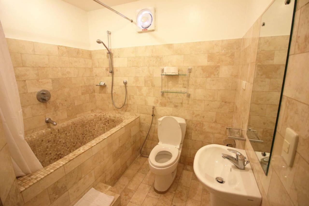 Mermaid Resort And Dive Center بويرتو غاليرا المظهر الخارجي الصورة